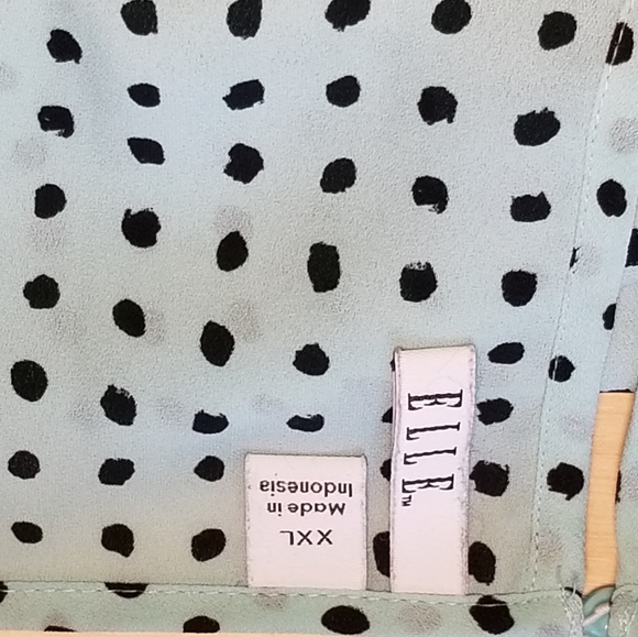 ELLE Mint Black Polka Dot top with Flared Sleeves - Picture 5 of 7